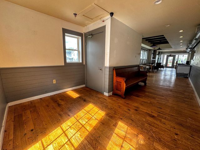 230 North Street, Bennington, VT 05201