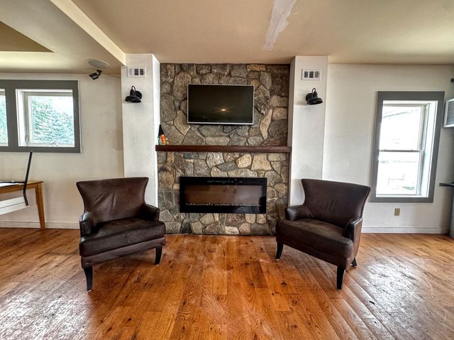 230 North Street, Bennington, VT 05201
