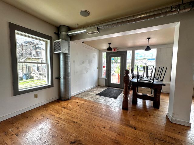 230 North Street, Bennington, VT 05201