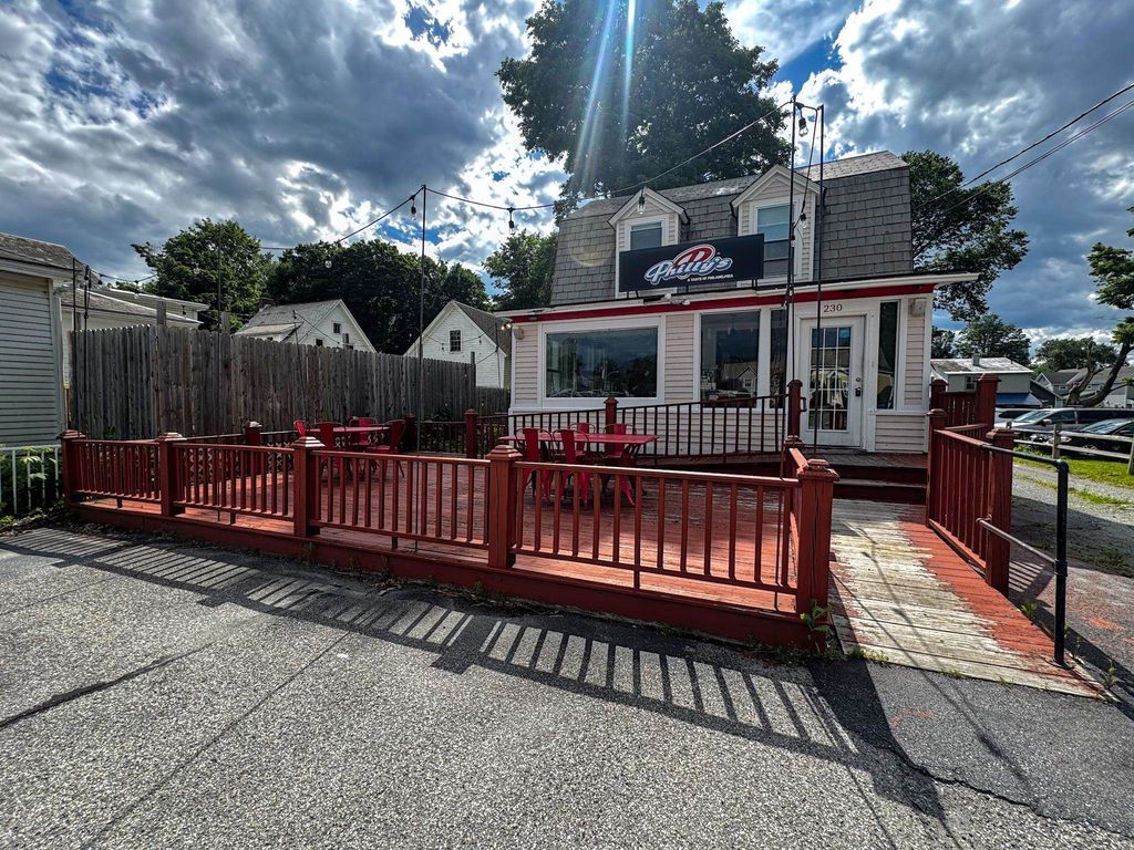 230 North Street, Bennington, VT 05201