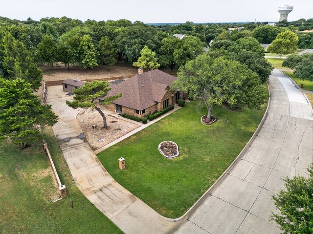 1013 Alamo Drive, Southlake, TX 76092