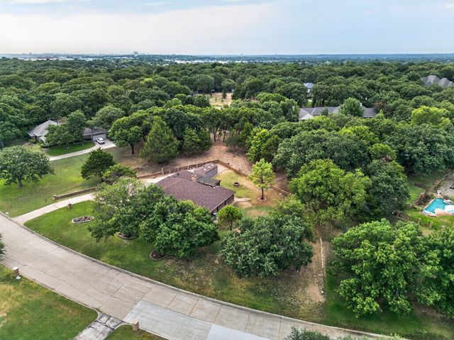 1013 Alamo Drive, Southlake, TX 76092