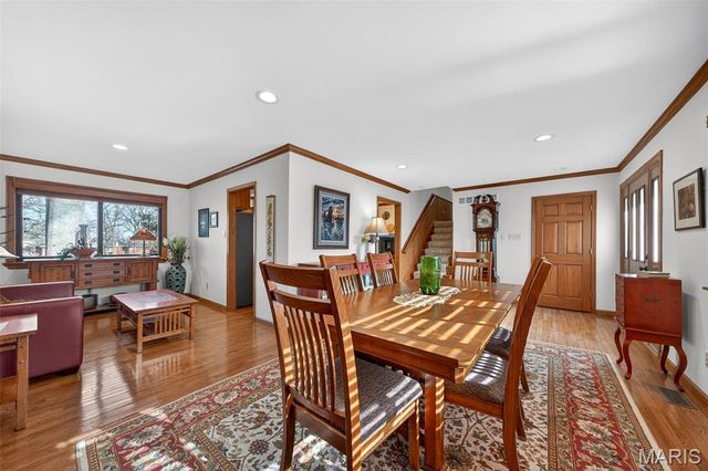 134 Rue Grand Drive, Lake St Louis, MO 63367