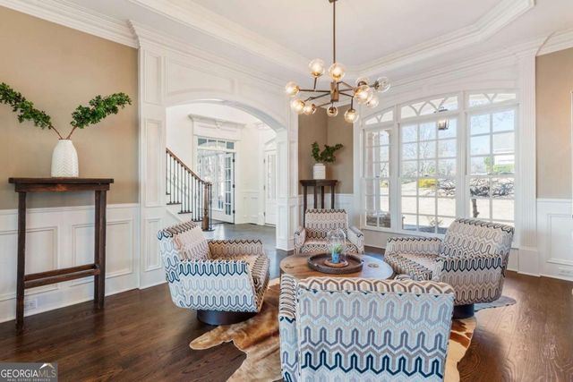 6220 Clifton Circle, Suwanee, GA 30024