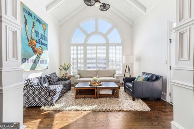 6220 Clifton Circle, Suwanee, GA 30024