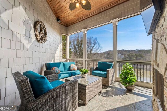 6220 Clifton Circle, Suwanee, GA 30024