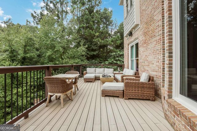 6220 Clifton Circle, Suwanee, GA 30024