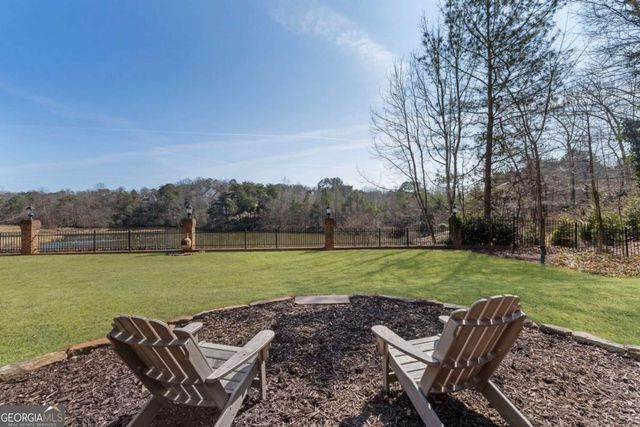 6220 Clifton Circle, Suwanee, GA 30024