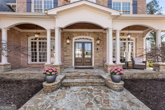 6220 Clifton Circle, Suwanee, GA 30024