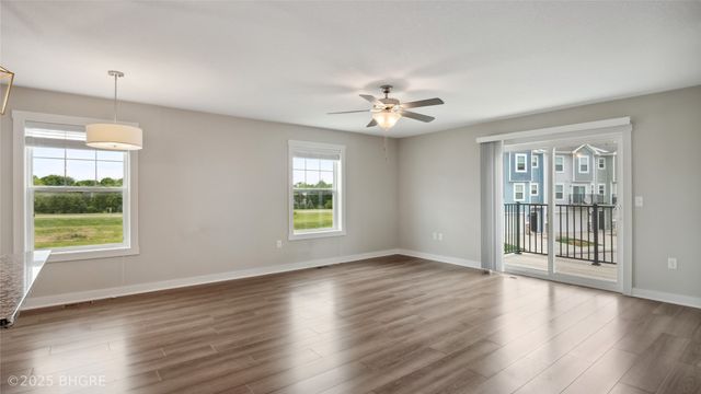 2714 NW Kate Shelley Lane, Ankeny, IA 50023