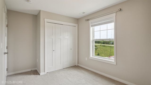 2714 NW Kate Shelley Lane, Ankeny, IA 50023