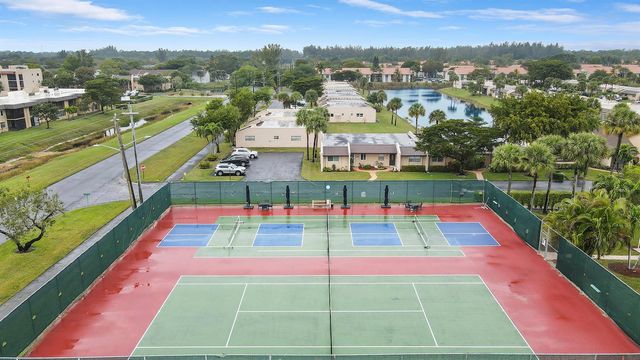120 Lake Constance Drive, West Palm Beach, FL 33411