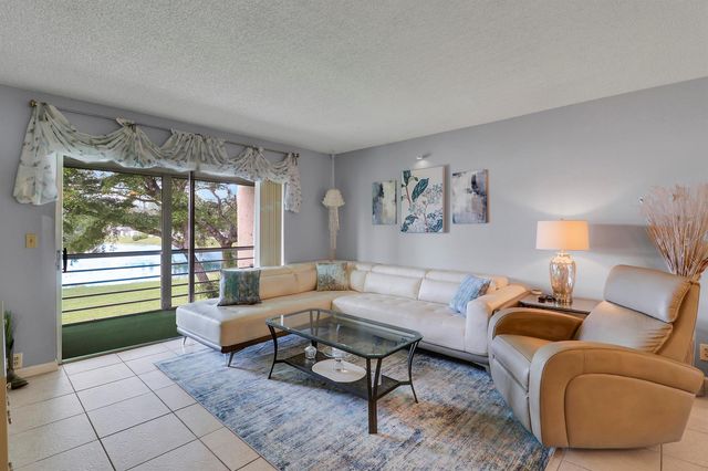 120 Lake Constance Drive, West Palm Beach, FL 33411