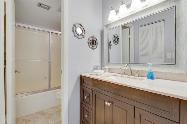 120 Lake Constance Drive, West Palm Beach, FL 33411