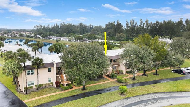 120 Lake Constance Drive, West Palm Beach, FL 33411