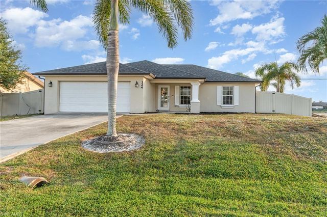 124 NE 16th TER, Cape Coral, FL 33909