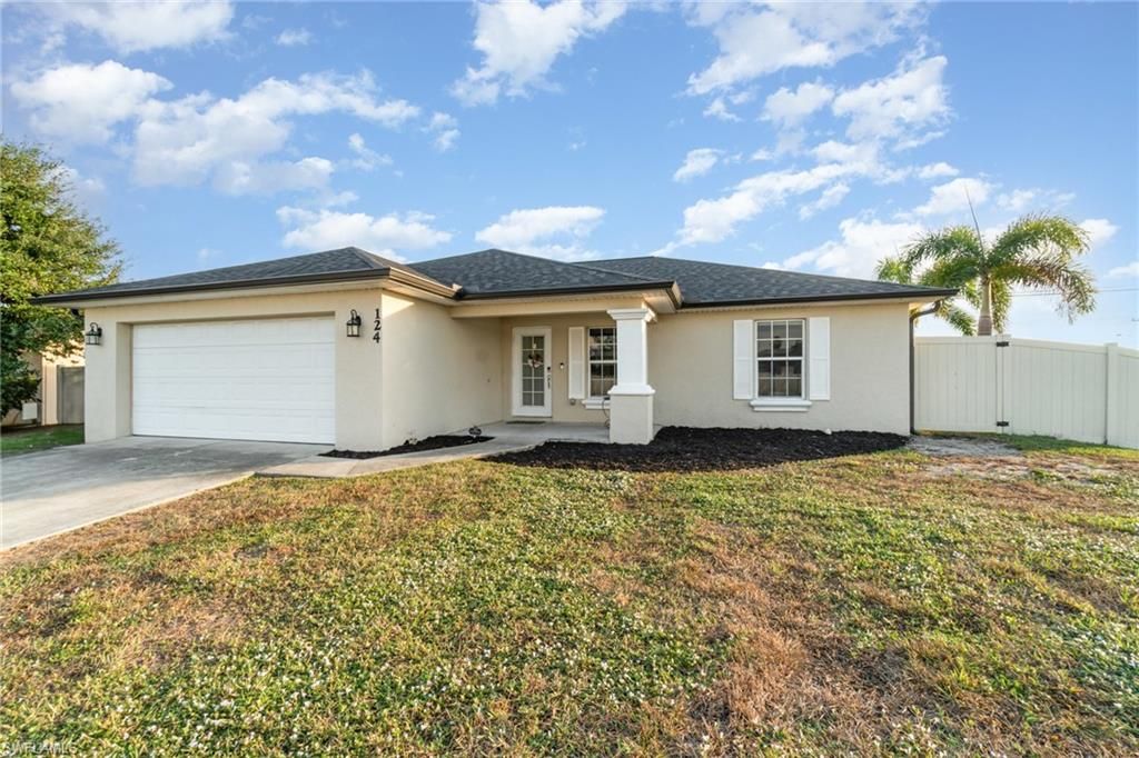 Image 1 of property listing at 124 NE 16th TER, Cape Coral, FL 33909