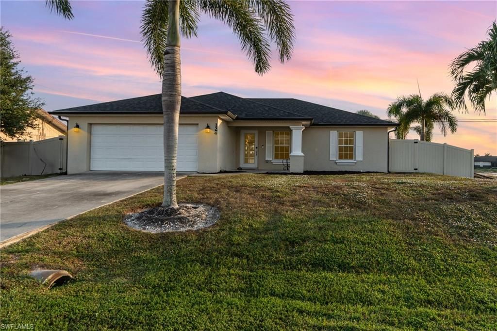 Image 2 of property listing at 124 NE 16th TER, Cape Coral, FL 33909