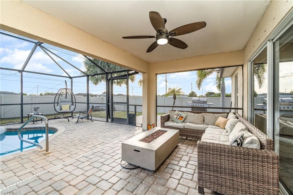 Image 21 of property listing at 124 NE 16th TER, Cape Coral, FL 33909