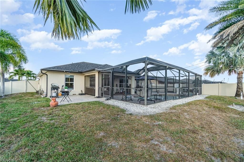 Image 25 of property listing at 124 NE 16th TER, Cape Coral, FL 33909
