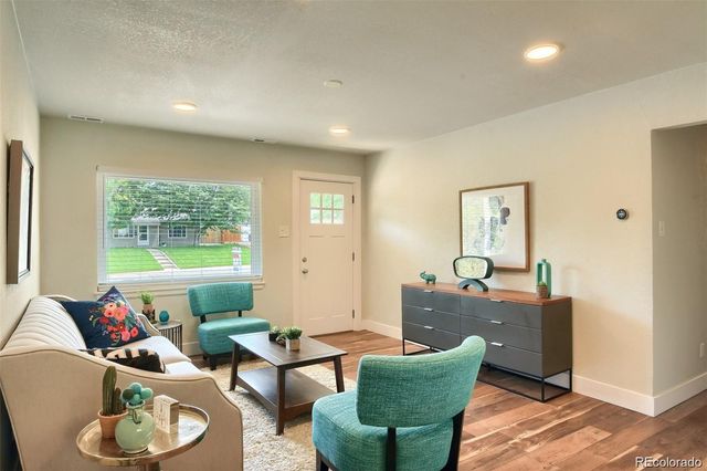 3075 S Grape Way, Denver, CO 80222