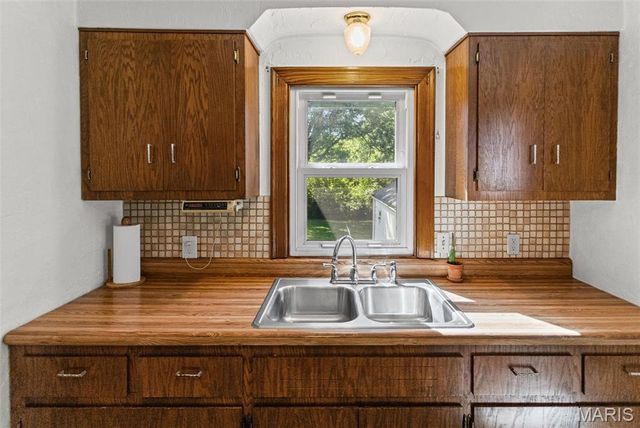119 Kenwood Lane, Collinsville, IL 62234