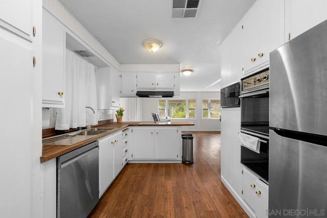 15420 Olde Highway 80 SPC 114, El Cajon, CA 92021