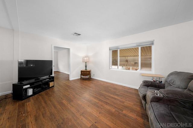 15420 Olde Highway 80 SPC 114, El Cajon, CA 92021