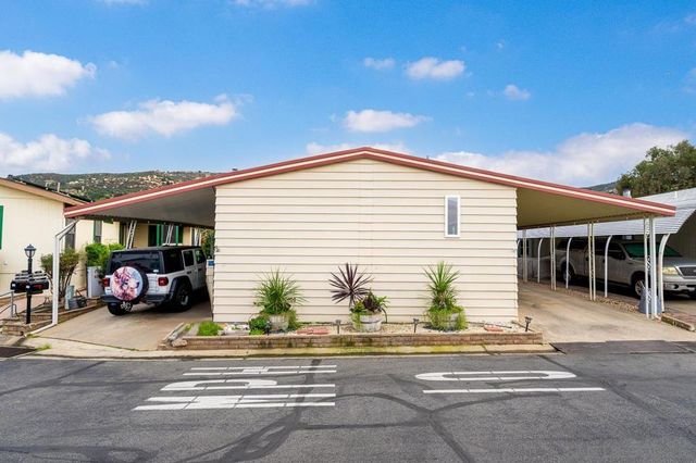 15420 Olde Highway 80 SPC 114, El Cajon, CA 92021