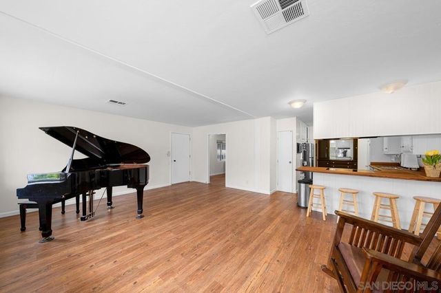 15420 Olde Highway 80 SPC 114, El Cajon, CA 92021