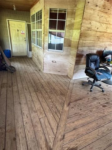 10190 Deakle N Loop, Grand Bay, AL 36541