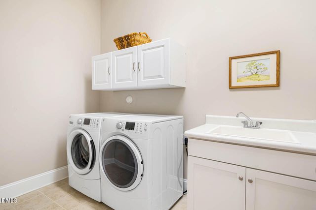 371 Wildwind Drive, Chapel Hill, NC 27516