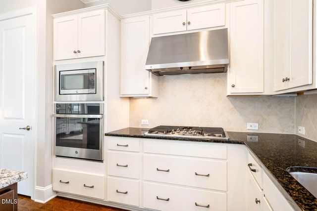 371 Wildwind Drive, Chapel Hill, NC 27516