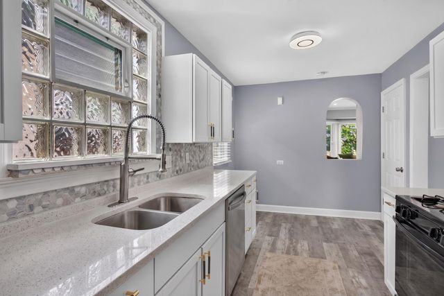 1101 22nd Avenue, Bellwood, IL 60104