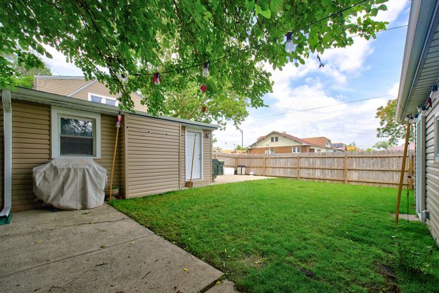 1101 22nd Avenue, Bellwood, IL 60104