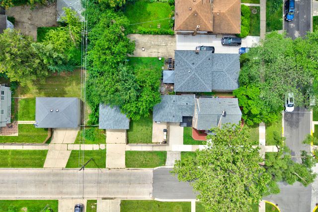 1101 22nd Avenue, Bellwood, IL 60104