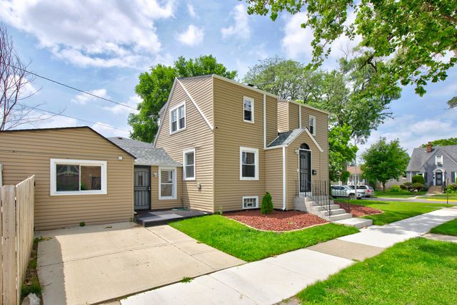 1101 22nd Avenue, Bellwood, IL 60104