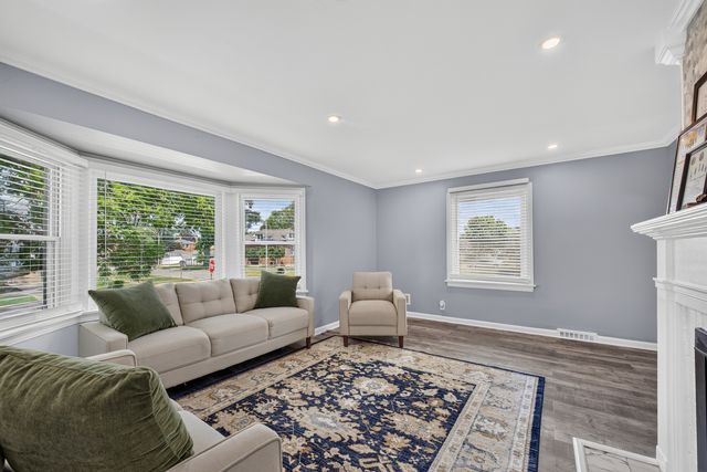 1101 22nd Avenue, Bellwood, IL 60104