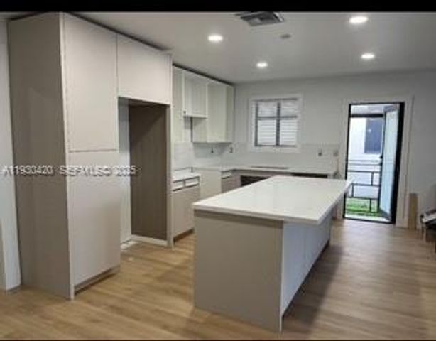 4990 E Palm Ct, Hialeah, FL 33013