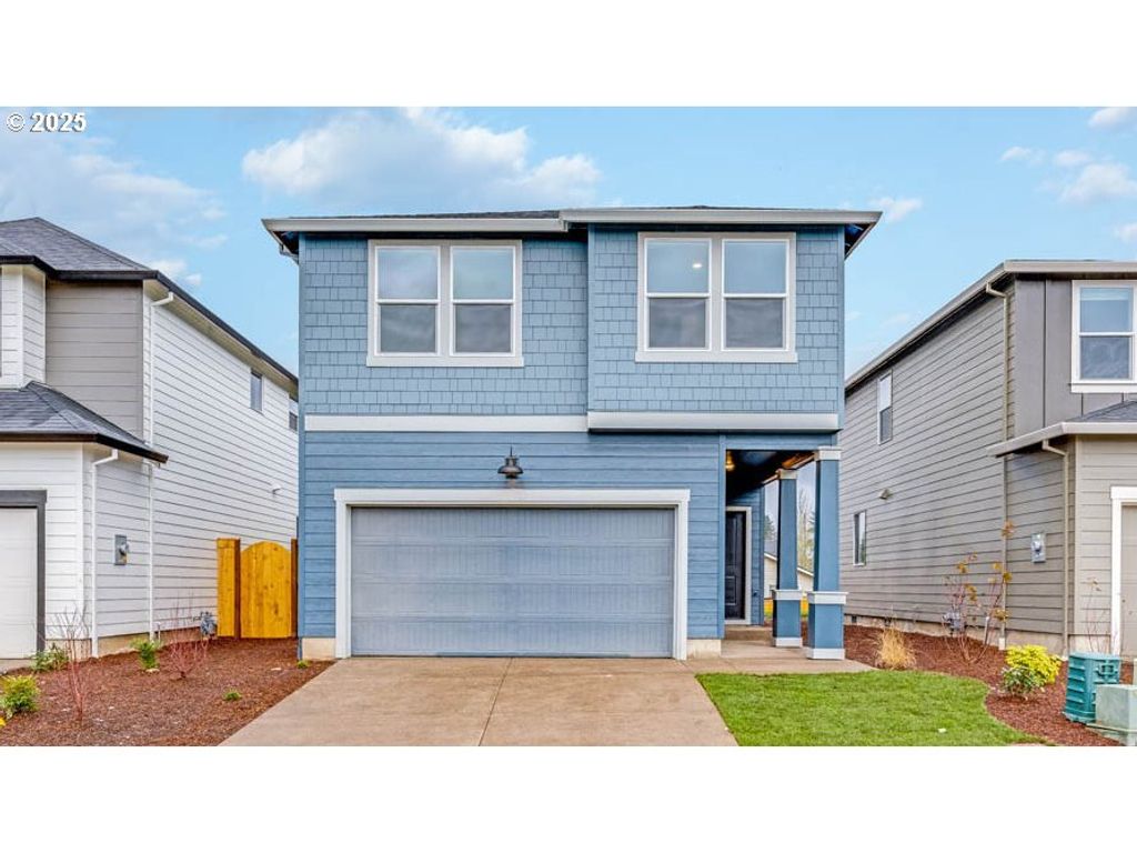 2869 U STREET, Springfield, OR 97477