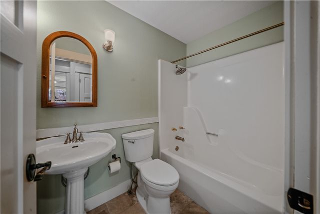 45 Newquay Lane, Bella Vista, AR 72714