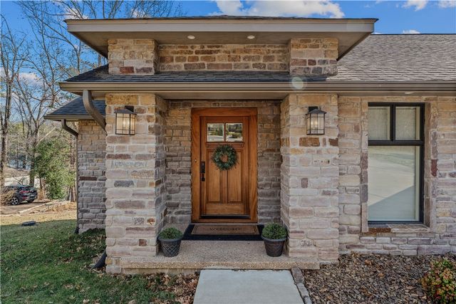 45 Newquay Lane, Bella Vista, AR 72714