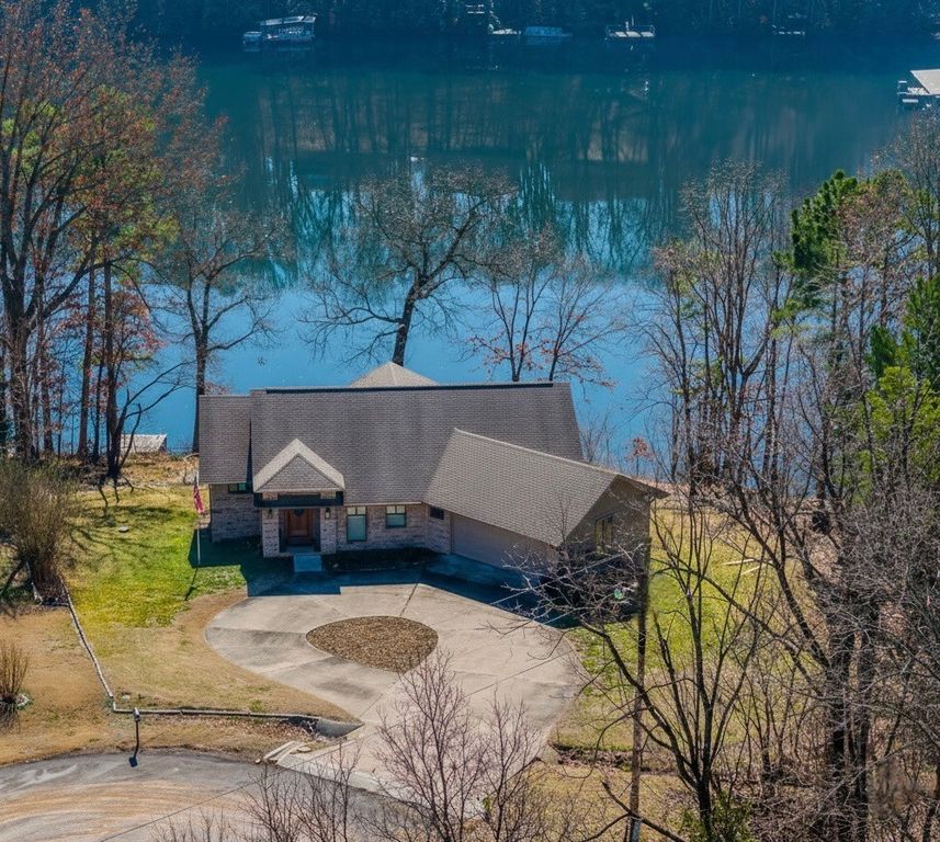 45 Newquay Lane, Bella Vista, AR 72714