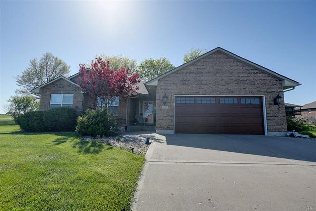 991 Moore Place, Odessa, MO 64076