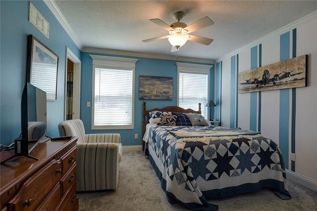991 Moore Place, Odessa, MO 64076