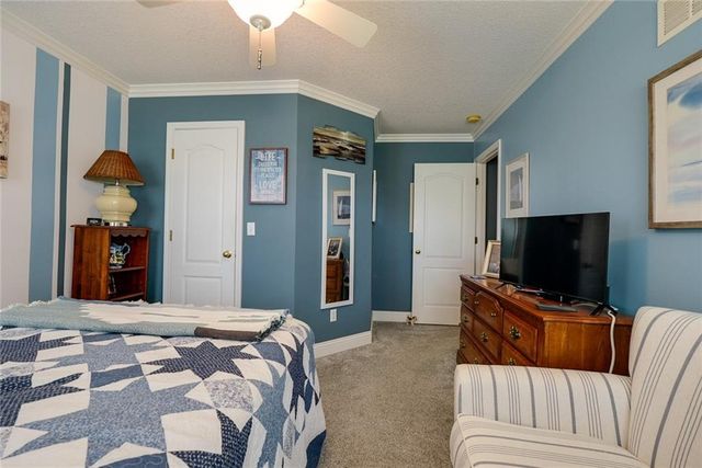 991 Moore Place, Odessa, MO 64076