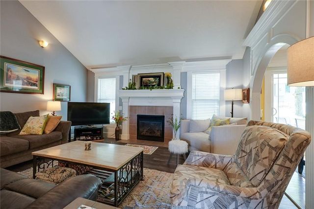 991 Moore Place, Odessa, MO 64076