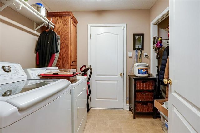 991 Moore Place, Odessa, MO 64076