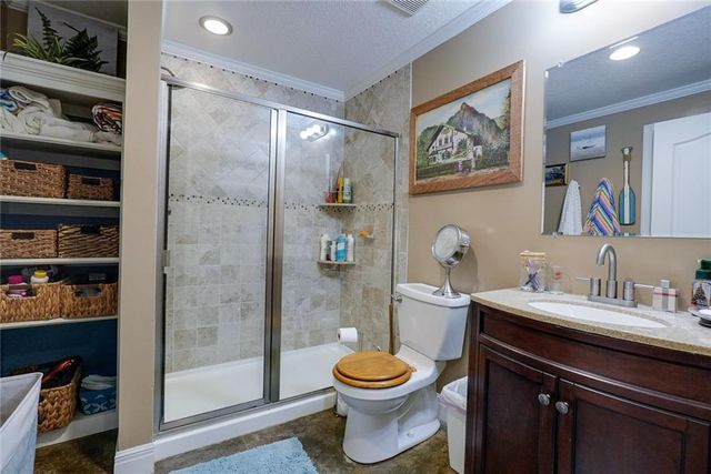 991 Moore Place, Odessa, MO 64076