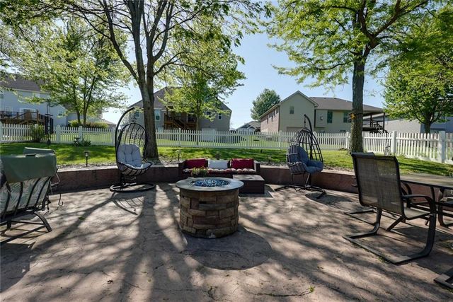 991 Moore Place, Odessa, MO 64076